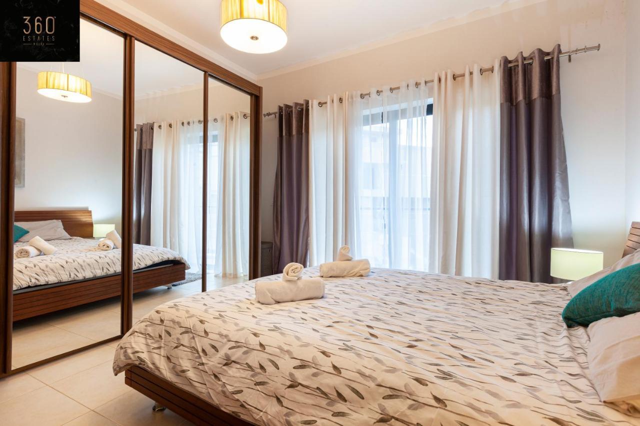 Apartmán Pender Lux Complex - 3Br Unit With Private Parking By 360 Estates Saint Julian's Exteriér fotografie