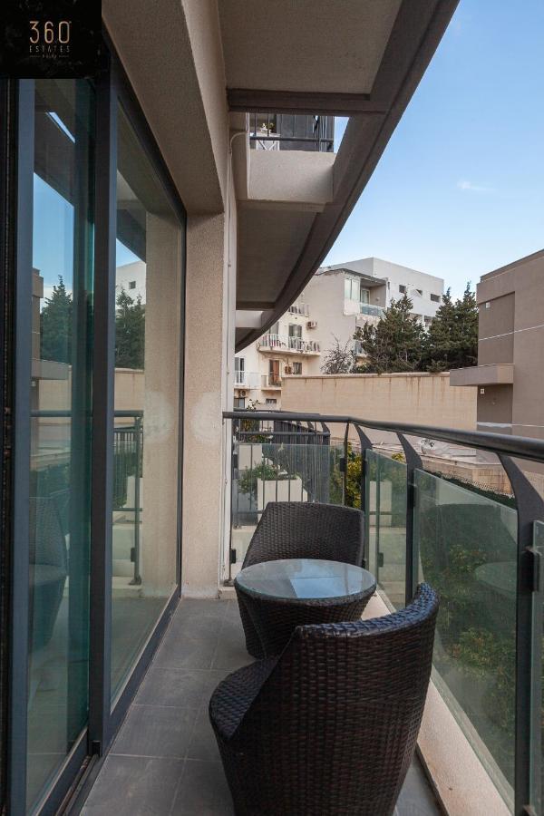 Apartmán Pender Lux Complex - 3Br Unit With Private Parking By 360 Estates Saint Julian's Exteriér fotografie